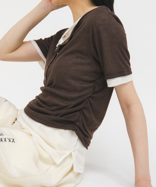KBF（ケイビーエフ）の「バイカラーヘンリーネックTEE（Tシャツ/カットソー・レディース・グリーン系その他/ブラウン/ライトグレー・ONE）」の4枚目の写真