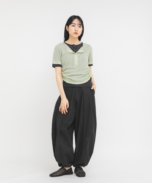 KBF（ケイビーエフ）の「バイカラーヘンリーネックTEE（Tシャツ/カットソー・レディース・グリーン系その他/ブラウン/ライトグレー・ONE）」の14枚目の写真