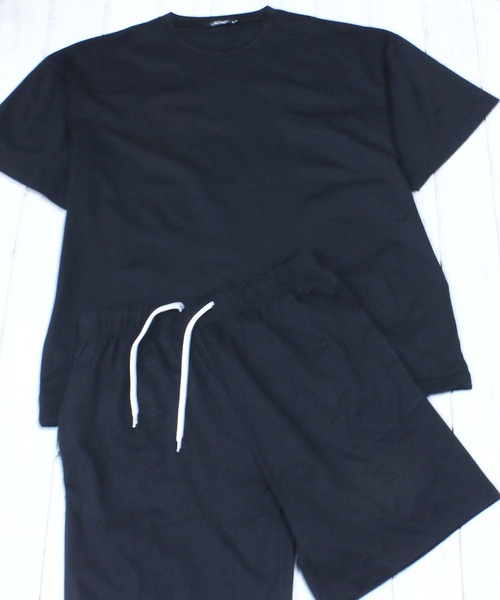 SHISKY(シスキー)の「マルチファンクション オーバーサイズSETUP 半袖Tシャツ ハーフパンツ 上下セット(セットアップ・メンズ・ブラック/オフホワイト/チャコール/ベージュ/カーキ・M/XL/L)」の2枚目の写真