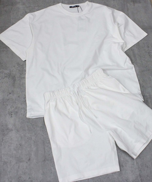 SHISKY(シスキー)の「マルチファンクション オーバーサイズSETUP 半袖Tシャツ ハーフパンツ 上下セット(セットアップ・メンズ・ブラック/オフホワイト/チャコール/ベージュ/カーキ・M/XL/L)」の6枚目の写真