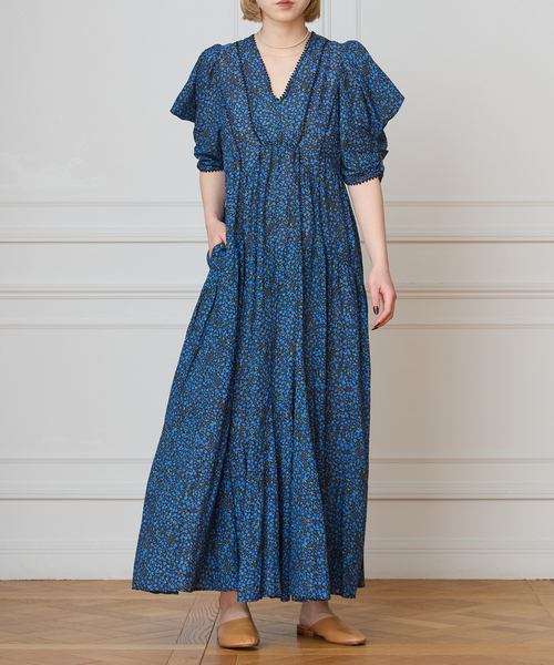 IENA LA BOUCLE(イエナラブークル)の「IENA LA BOUCLE Flower プリントワンピース(ワンピース・レディース・ネイビー・FREE)」の5枚目の写真