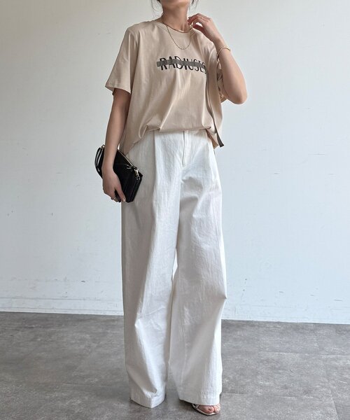 DouDou(ドゥドゥ)の「【WEB限定】ロゴテープTEE(Tシャツ/カットソー・レディース・ブラック/ベージュ/オフホワイト・FREE)」の22枚目の写真