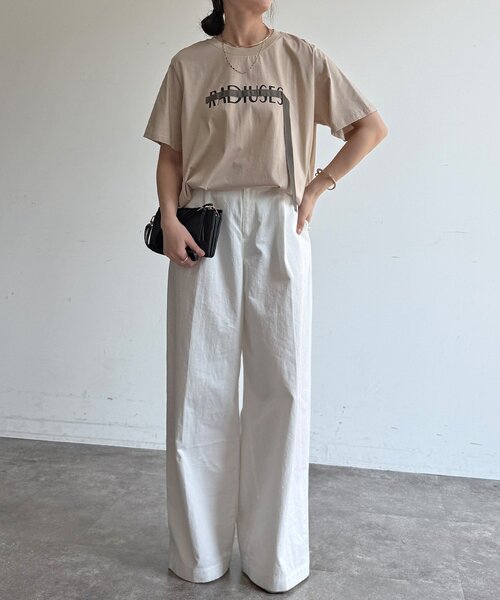 DouDou(ドゥドゥ)の「【WEB限定】ロゴテープTEE(Tシャツ/カットソー・レディース・ブラック/ベージュ/オフホワイト・FREE)」の19枚目の写真