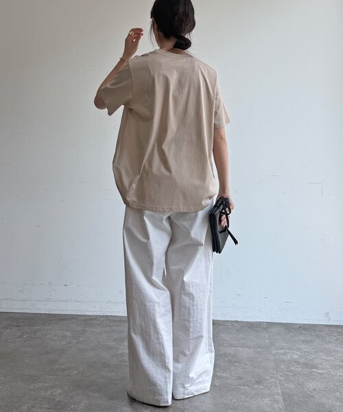 DouDou(ドゥドゥ)の「【WEB限定】ロゴテープTEE(Tシャツ/カットソー・レディース・ブラック/ベージュ/オフホワイト・FREE)」の18枚目の写真