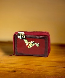 niko and...（ニコアンド）の「【ウルトラマンシリーズ】コラボスクエアポーチ（ポーチ）」