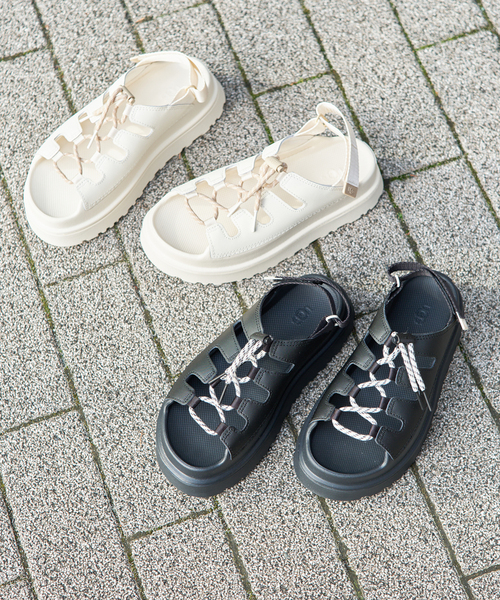 UGG/アグ W GOLDENGLOW TOGGLE（サンダル）｜UGG（アグ）の