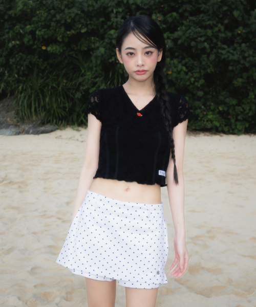 ROSEFRANTZ（ロゼフランツ）の「Rose Lace Slim T-shirt [Black]（Tシャツ/カットソー・レディース・ブラック・OS）」の2枚目の写真