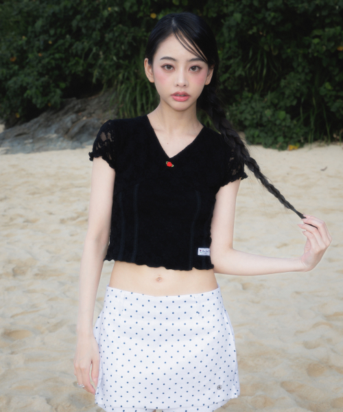ROSEFRANTZ（ロゼフランツ）の「Rose Lace Slim T-shirt [Black]（Tシャツ/カットソー・レディース・ブラック・OS）」の3枚目の写真
