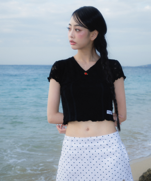 ROSEFRANTZ（ロゼフランツ）の「Rose Lace Slim T-shirt [Black]（Tシャツ/カットソー・レディース・ブラック・OS）」の10枚目の写真
