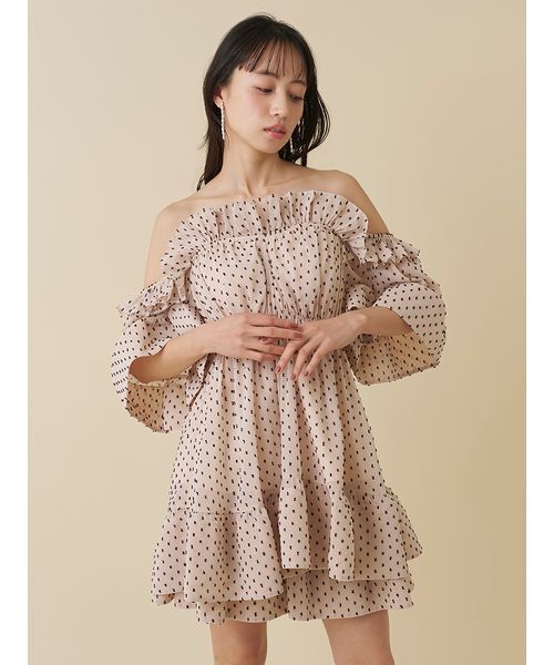 SNIDEL(スナイデル)の「オフショルギャザーセットアップ(ワンピース・レディース・アイボリー/ブラック/ピンクベージュ・0/1)」の7枚目の写真