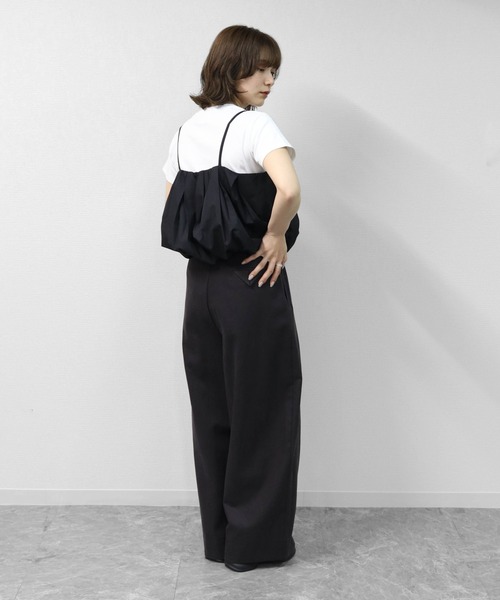 THE CELL.(ザセルドット)の「レイヤード プリーツバルーンキャミソール 【ALLシーズン着用可】 LAYERED PLEATED BALLOON CAMISOLE(キャミソール・レディース・ブラック・FREE)」の2枚目の写真