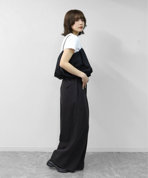 THE CELL.(ザセルドット)の「レイヤード プリーツバルーンキャミソール 【ALLシーズン着用可】 LAYERED PLEATED BALLOON CAMISOLE(キャミソール・レディース・ブラック・FREE)」の4枚目の写真