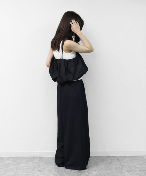 THE CELL.(ザセルドット)の「レイヤード プリーツバルーンキャミソール 【ALLシーズン着用可】 LAYERED PLEATED BALLOON CAMISOLE(キャミソール・レディース・ブラック・FREE)」の18枚目の写真