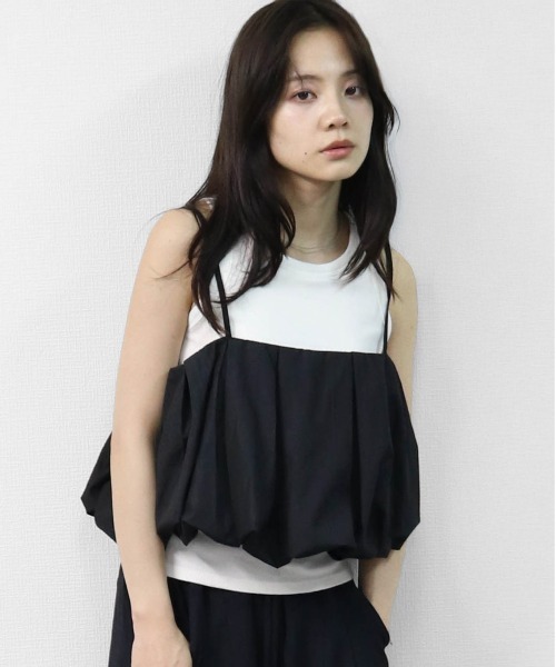 THE CELL.(ザセルドット)の「レイヤード プリーツバルーンキャミソール 【ALLシーズン着用可】 LAYERED PLEATED BALLOON CAMISOLE(キャミソール・レディース・ブラック・FREE)」の12枚目の写真