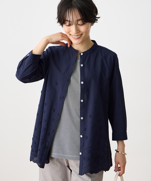DECOY SINCE 1981(デコイシンスイチキュウハチイチ)の「フラワー刺繍バンドカラーブラウス【綿100%】(シャツ/ブラウス・レディース・ホワイト/グリーン/ネイビー・9号/11号/13号)」の7枚目の写真