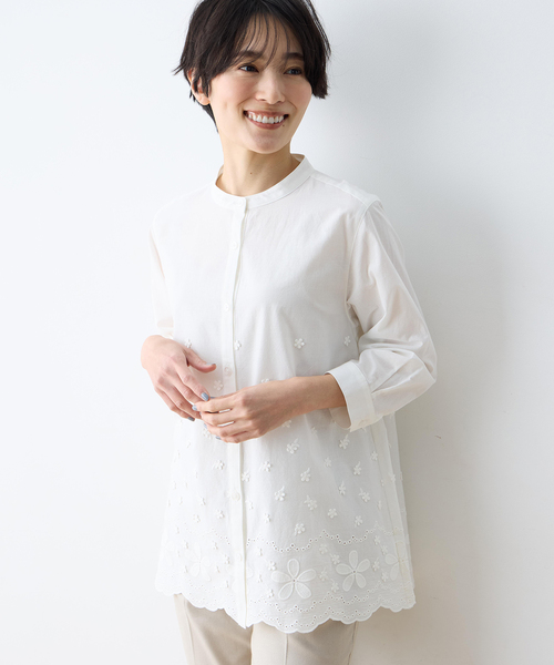 DECOY SINCE 1981(デコイシンスイチキュウハチイチ)の「フラワー刺繍バンドカラーブラウス【綿100%】(シャツ/ブラウス・レディース・ホワイト/グリーン/ネイビー・9号/11号/13号)」の8枚目の写真