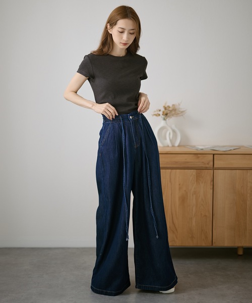 DAYRA(デイラ)の「ドロスト リボン タック ワイド パンツ(デニムパンツ・レディース・ブルー/ライトグレー/ネイビー/ブラック・S/XL/L/M)」の14枚目の写真