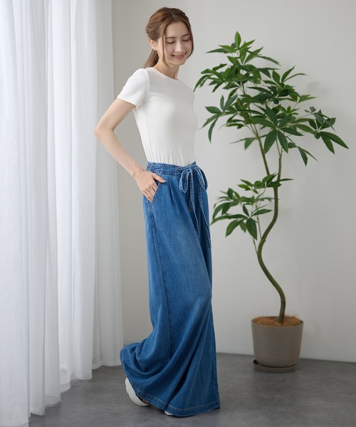 DAYRA(デイラ)の「ドロスト リボン タック ワイド パンツ(デニムパンツ・レディース・ブルー/ライトグレー/ネイビー/ブラック・S/XL/L/M)」の5枚目の写真