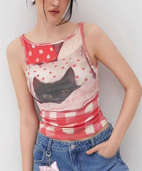 AsheKsha(アシクシャ)の「レトロなドット柄チェックの猫柄ショートトップス(タンクトップ・レディース・レッド・M)」の6枚目の写真
