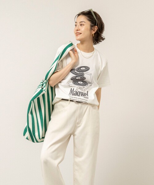 MAQWEL(マクウェル)の「【MAQWEL/マクウェル】ウォッシャブル Maqwel RECORDS オープンエンドプリントTシャツ(Tシャツ/カットソー・レディース・ブラウン/オフホワイト・FREE)」の7枚目の写真
