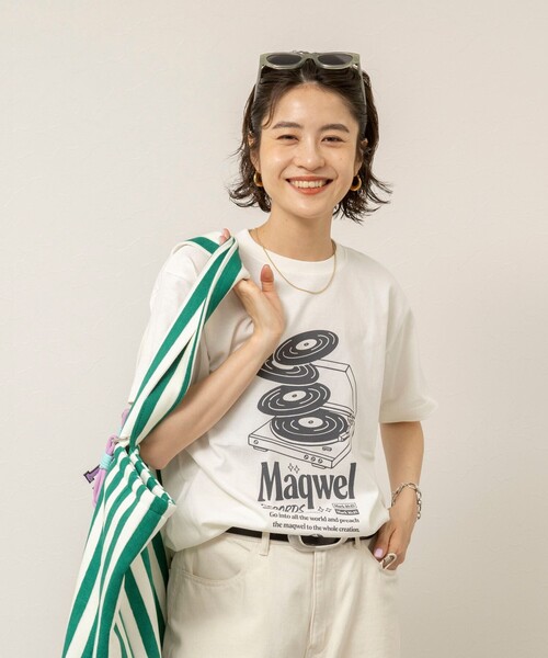 MAQWEL(マクウェル)の「【MAQWEL/マクウェル】ウォッシャブル Maqwel RECORDS オープンエンドプリントTシャツ(Tシャツ/カットソー・レディース・ブラウン/オフホワイト・FREE)」の11枚目の写真