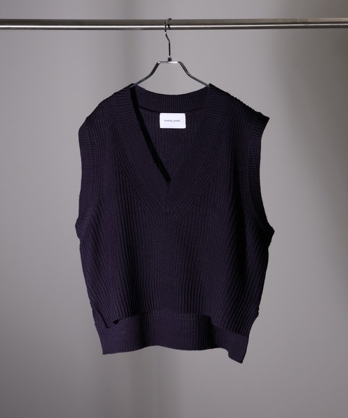 Art re A select(アトリエセレクト)の「【MADE IN KOREA】クロップド Vネックニットベスト(ニット/セーター・メンズ・チャコールグレー/ネイビー/アイボリー/ブラック・FREE)」の7枚目の写真