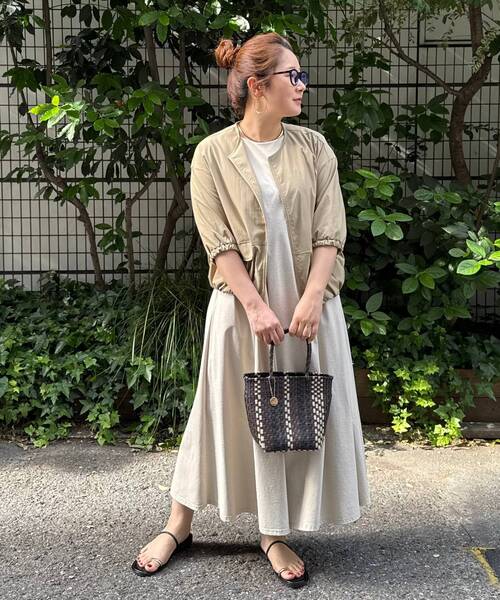 le.coeur blanc（ルクールブラン）の「バルーンノーカラーブルゾン（ブルゾン・レディース・キャメル/ブラック/カーキオリーブ・38）」の10枚目の写真