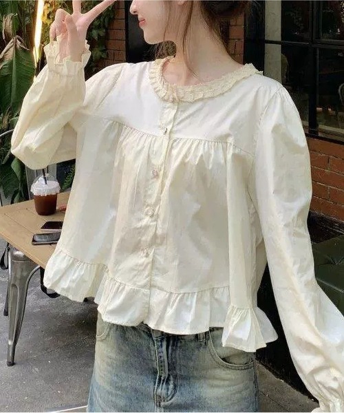 BLANC FICELLE(ブランフィセル)の「フリルカラー 長袖シャツ(シャツ/ブラウス・レディース・ブルー/アイボリー・M/L/XL)」の13枚目の写真