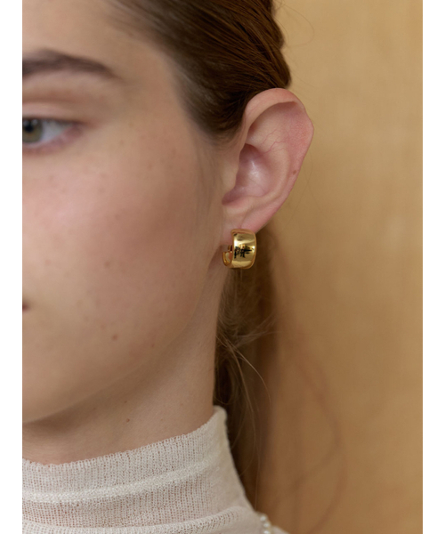 LOVE ME MONSTER(ラブミーモンスター)の「Essential Round Ring Earrings (L253MER060)(ピアス(両耳用)・レディース・ゴールド/シルバー・FREE)」の6枚目の写真