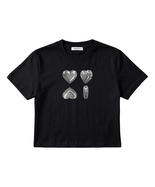 ARIGHTANGLE(アライトアングル)の「SILVER HEART CROP TEE 2 (2 COLOR)(Tシャツ/カットソー・レディース・ホワイト/ブラック・FREE)」の2枚目の写真
