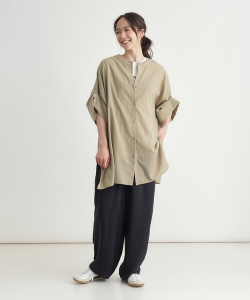HONEYSUCKLE ROSE(ハニーサックルローズ)の「ビッグチュニックシャツ(シャツ/ブラウス・レディース・ベージュ/ライトブルー/オフホワイト・04/05)」の8枚目の写真