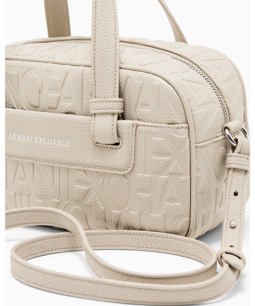 ARMANI EXCHANGE（アルマーニエクスチェンジ）の「【A|X アルマーニ エクスチェンジ】＜オンライン限定＞オールオーバーエンボスロゴ ミニボストンバッグ （グレイン)（ボストンバッグ・レディース・ブラック/ベージュ系・FREE）」の7枚目の写真