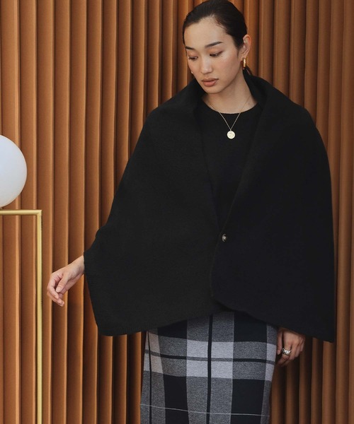 ELFRANK(エルフランク)の「【2026AW】【M~Lサイズ展開】ストールセット4WAYニットプルオーバー(ニット/セーター・レディース・ベージュ/レッド/ブラック・L/M)」の2枚目の写真