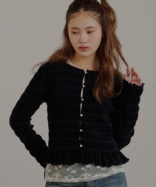 MUHET(ミュエータ)の「assorted shirring cardigan / アソートシャーリングカーディガン(カーディガン/ボレロ・レディース・アイボリー/ネイビー/オフホワイト/ブラウン/ライトグリーン・FREE)」の1枚目の写真