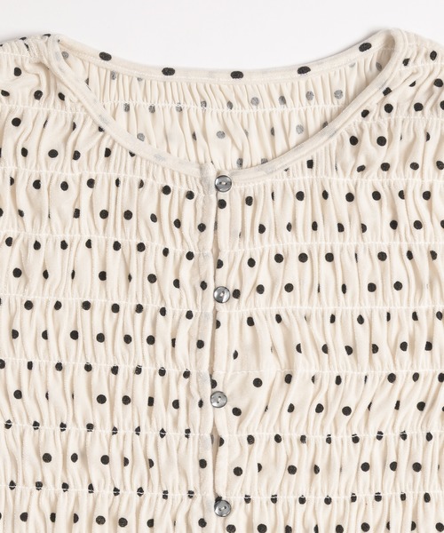 MUHET(ミュエータ)の「assorted shirring cardigan / アソートシャーリングカーディガン(カーディガン/ボレロ・レディース・アイボリー/ネイビー/オフホワイト/ブラウン/ライトグリーン・FREE)」の16枚目の写真