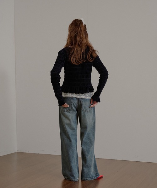 MUHET(ミュエータ)の「assorted shirring cardigan / アソートシャーリングカーディガン(カーディガン/ボレロ・レディース・アイボリー/ネイビー/オフホワイト/ブラウン/ライトグリーン・FREE)」の7枚目の写真