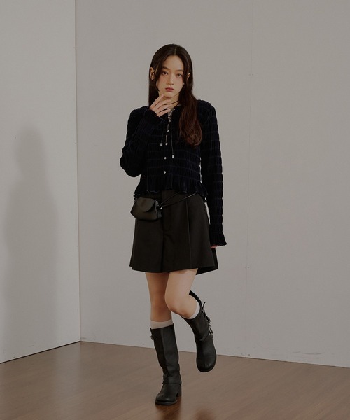 MUHET(ミュエータ)の「assorted shirring cardigan / アソートシャーリングカーディガン(カーディガン/ボレロ・レディース・アイボリー/ネイビー/オフホワイト/ブラウン/ライトグリーン・FREE)」の13枚目の写真