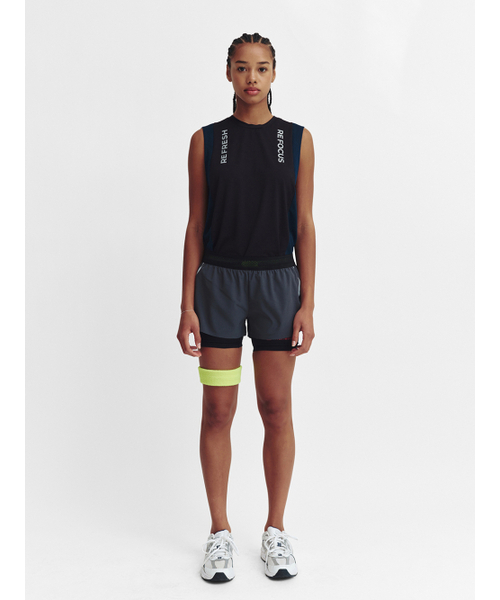 MENASOO(ミナス)の「Refocus Mesh Sleeveless Top_Black(Tシャツ/カットソー・レディース・ブラック・2/1)」の3枚目の写真
