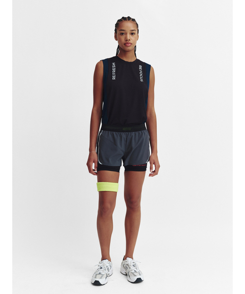MENASOO(ミナス)の「Refocus Mesh Sleeveless Top_Black(Tシャツ/カットソー・レディース・ブラック・2/1)」の5枚目の写真