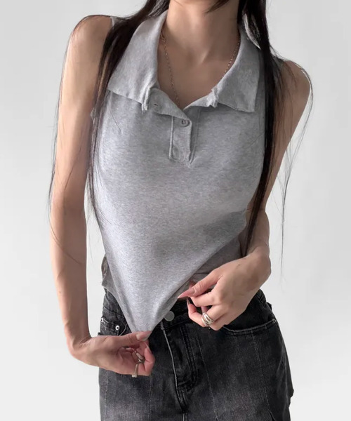 VIVID LADY(ビビッドレディー)の「カップイン ポロカラー ヘンリーネックノースリーブトップス(Tシャツ/カットソー・レディース・ネイビー/グレー/ホワイト/ブラック・FREE)」の4枚目の写真