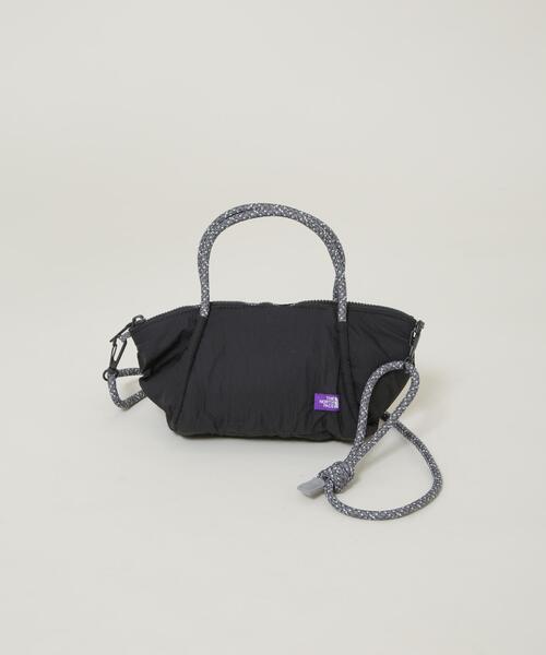 THE NORTH FACE PURPLE LABEL(ザ ノースフェイス パープルレーベル)の「THE NORTH FACE PURPLE LABEL/Stroll 2Way Demi Tote Bag(トートバッグ・レディース・ブラック/ライトベージュ・FREE)」の1枚目の写真