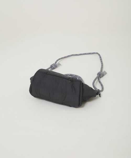 THE NORTH FACE PURPLE LABEL(ザ ノースフェイス パープルレーベル)の「THE NORTH FACE PURPLE LABEL/Stroll 2Way Demi Tote Bag(トートバッグ・レディース・ブラック/ライトベージュ・FREE)」の5枚目の写真
