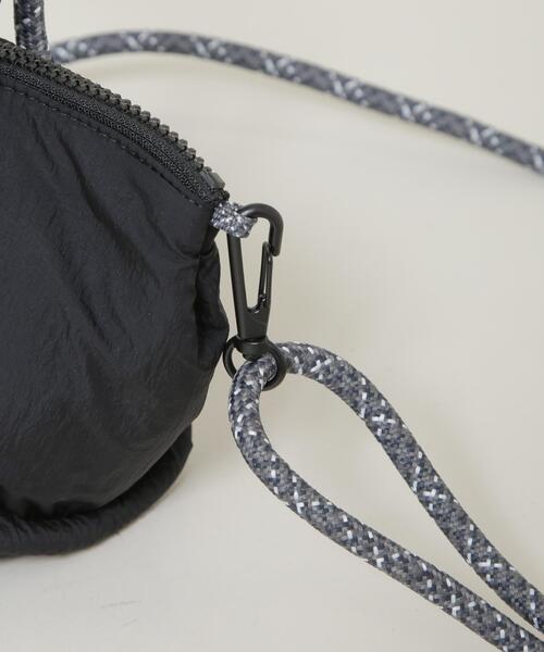 THE NORTH FACE PURPLE LABEL(ザ ノースフェイス パープルレーベル)の「THE NORTH FACE PURPLE LABEL/Stroll 2Way Demi Tote Bag(トートバッグ・レディース・ブラック/ライトベージュ・FREE)」の9枚目の写真
