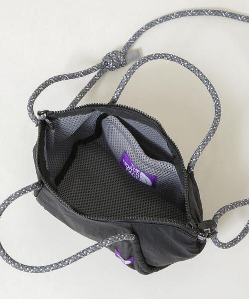 THE NORTH FACE PURPLE LABEL(ザ ノースフェイス パープルレーベル)の「THE NORTH FACE PURPLE LABEL/Stroll 2Way Demi Tote Bag(トートバッグ・レディース・ブラック/ライトベージュ・FREE)」の11枚目の写真