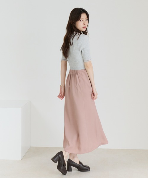 MISCH MASCH(ミッシュマッシュ)の「2026秋冬新作 襟付き配色ポロニットドッキングワンピース(ワンピース・レディース・グレー/ブラック/ブラウン・フリ-)」の8枚目の写真