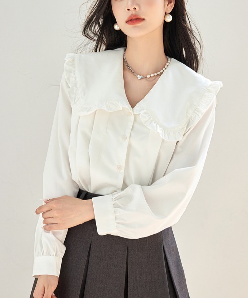 LUCPY(ラクピー)の「ビッグフリルカラー シフォンブラウス(シャツ/ブラウス・レディース・ホワイト・X-LARGE/LARGE/MEDIUM/SMALL)」の4枚目の写真