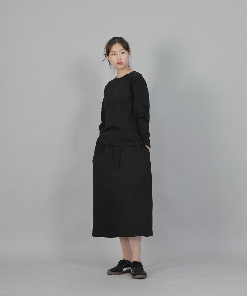 SAINTCREW(セントクルー)の「ミニマルソフトRネック長袖TシャツMMS-8A14ブラック(Tシャツ/カットソー・レディース・その他・FREE)」の12枚目の写真