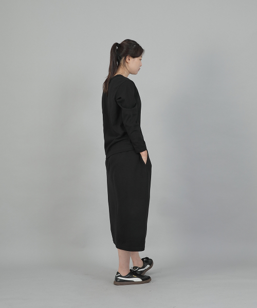 SAINTCREW(セントクルー)の「ミニマルソフトRネック長袖TシャツMMS-8A14ブラック(Tシャツ/カットソー・レディース・その他・FREE)」の14枚目の写真