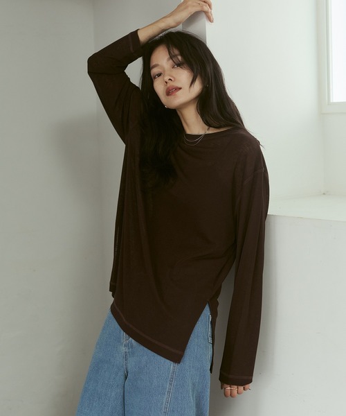 hunch(ハンチ)の「微配色ステッチ シアーワッフルトップス(Tシャツ/カットソー・レディース・ダークブラウン/レッド/ライトベージュ・FREE)」の8枚目の写真