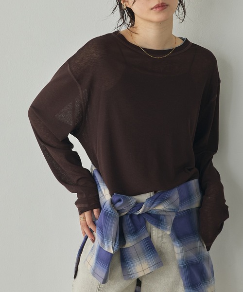 hunch(ハンチ)の「微配色ステッチ シアーワッフルトップス(Tシャツ/カットソー・レディース・ダークブラウン/レッド/ライトベージュ・FREE)」の10枚目の写真